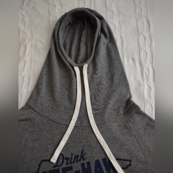 Grey Yeehaw Beer Hoodie with Thumb Holes and Front Pocket Sz. M - Picture 5 of 7